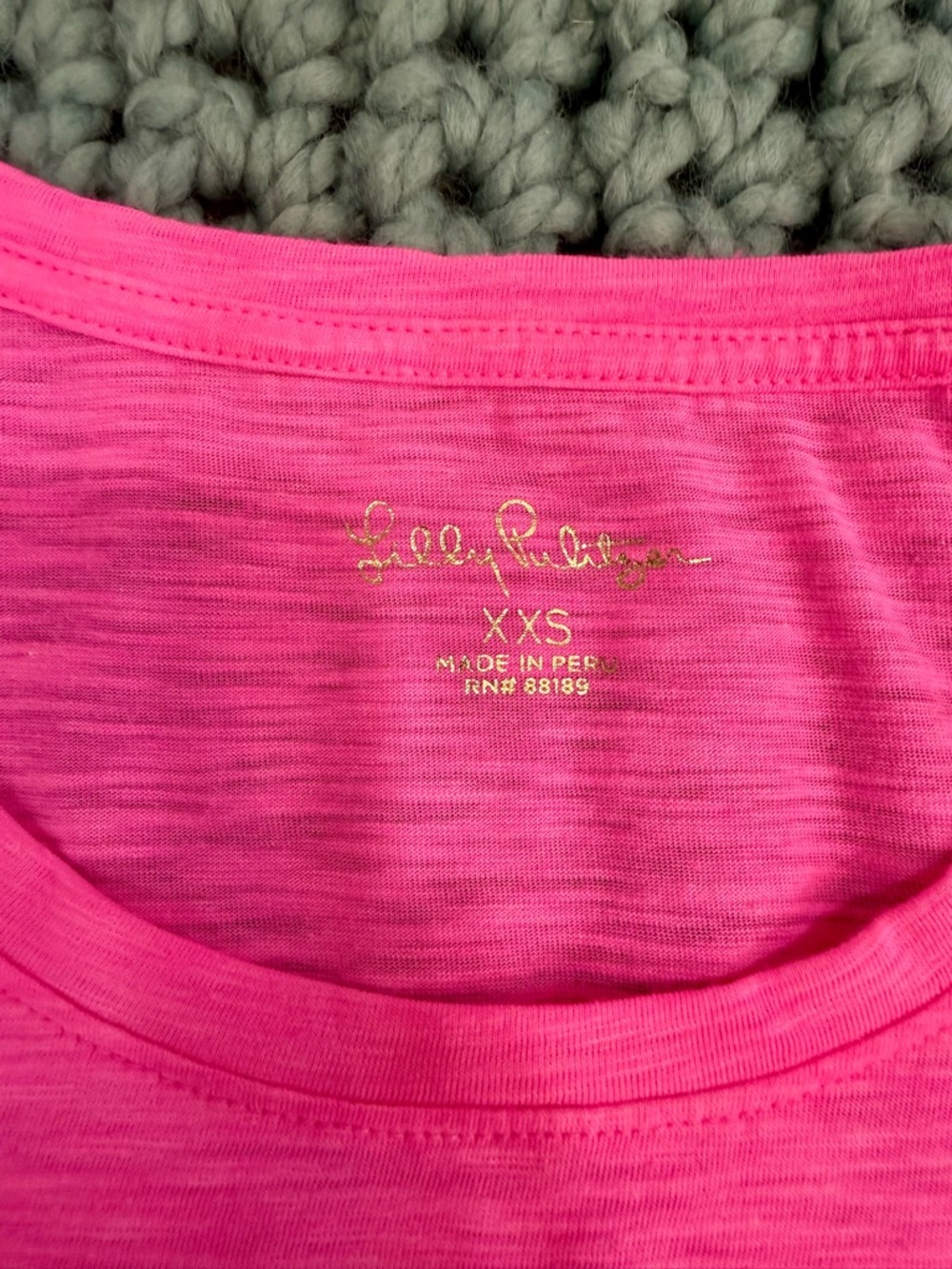 Lilly Pulitzer Etta Scoopneck Shirt, Vibrant Pink, Size XXS, Lightweight - Picture 8 of 10